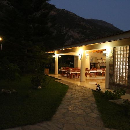אולודניץ Mavruka Hotel מראה חיצוני תמונה
