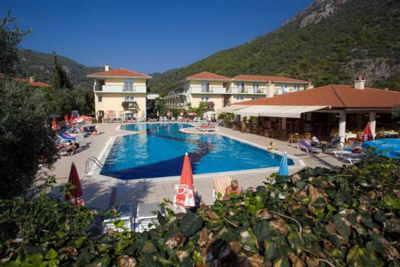 אולודניץ Mavruka Hotel מראה חיצוני תמונה