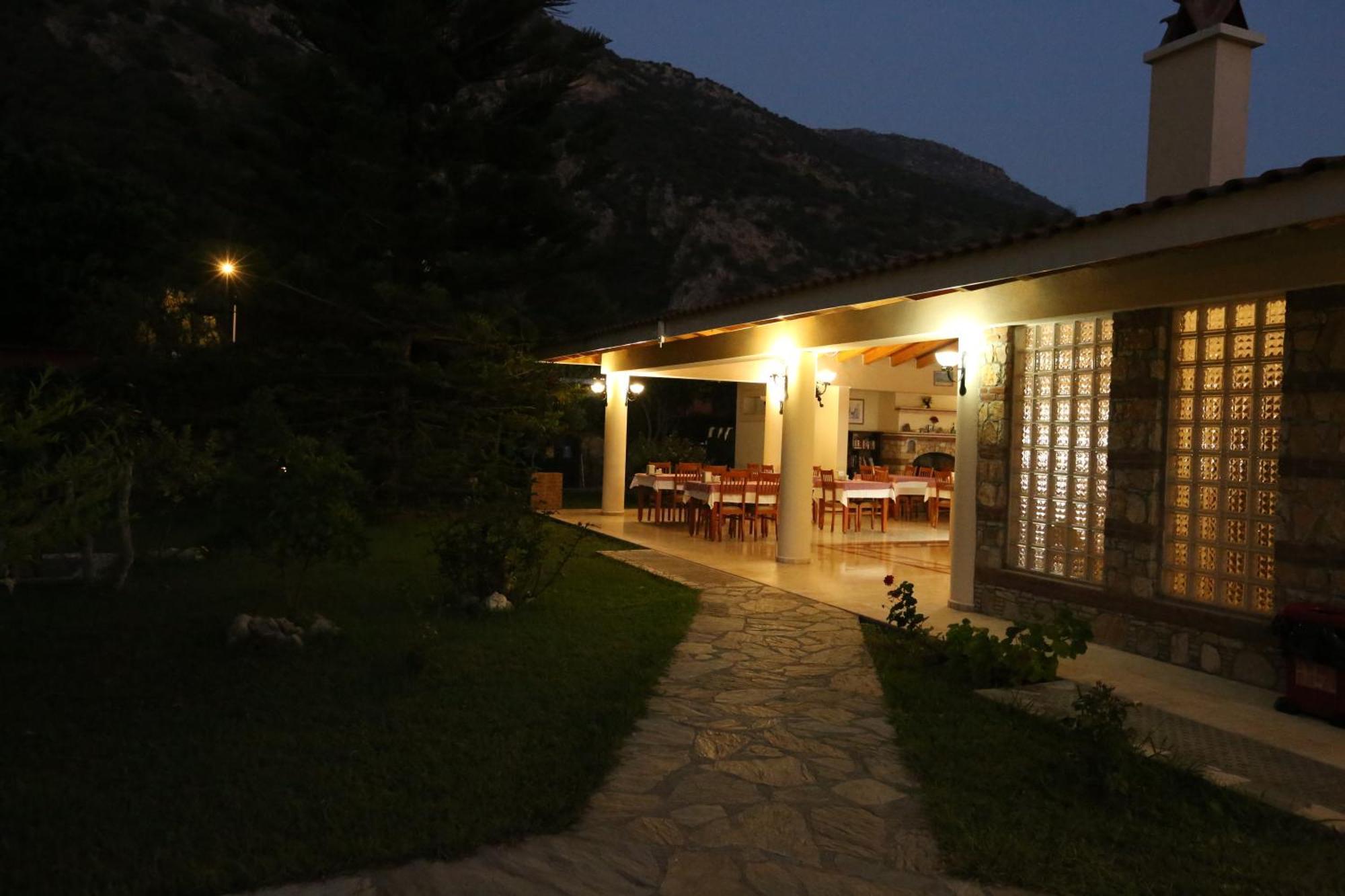 אולודניץ Mavruka Hotel מראה חיצוני תמונה