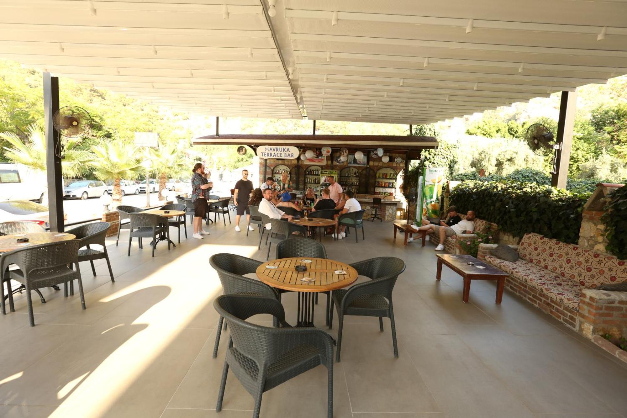 אולודניץ Mavruka Hotel מראה חיצוני תמונה