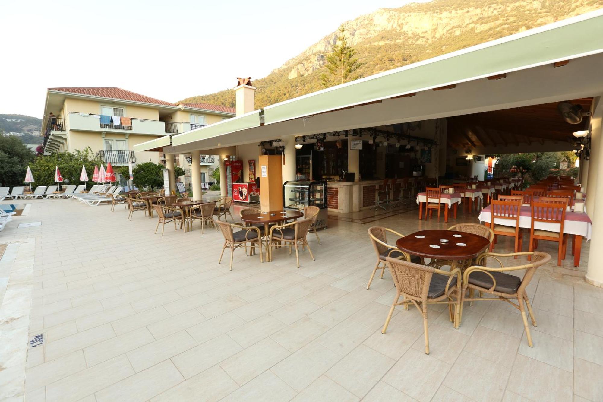 אולודניץ Mavruka Hotel מראה חיצוני תמונה