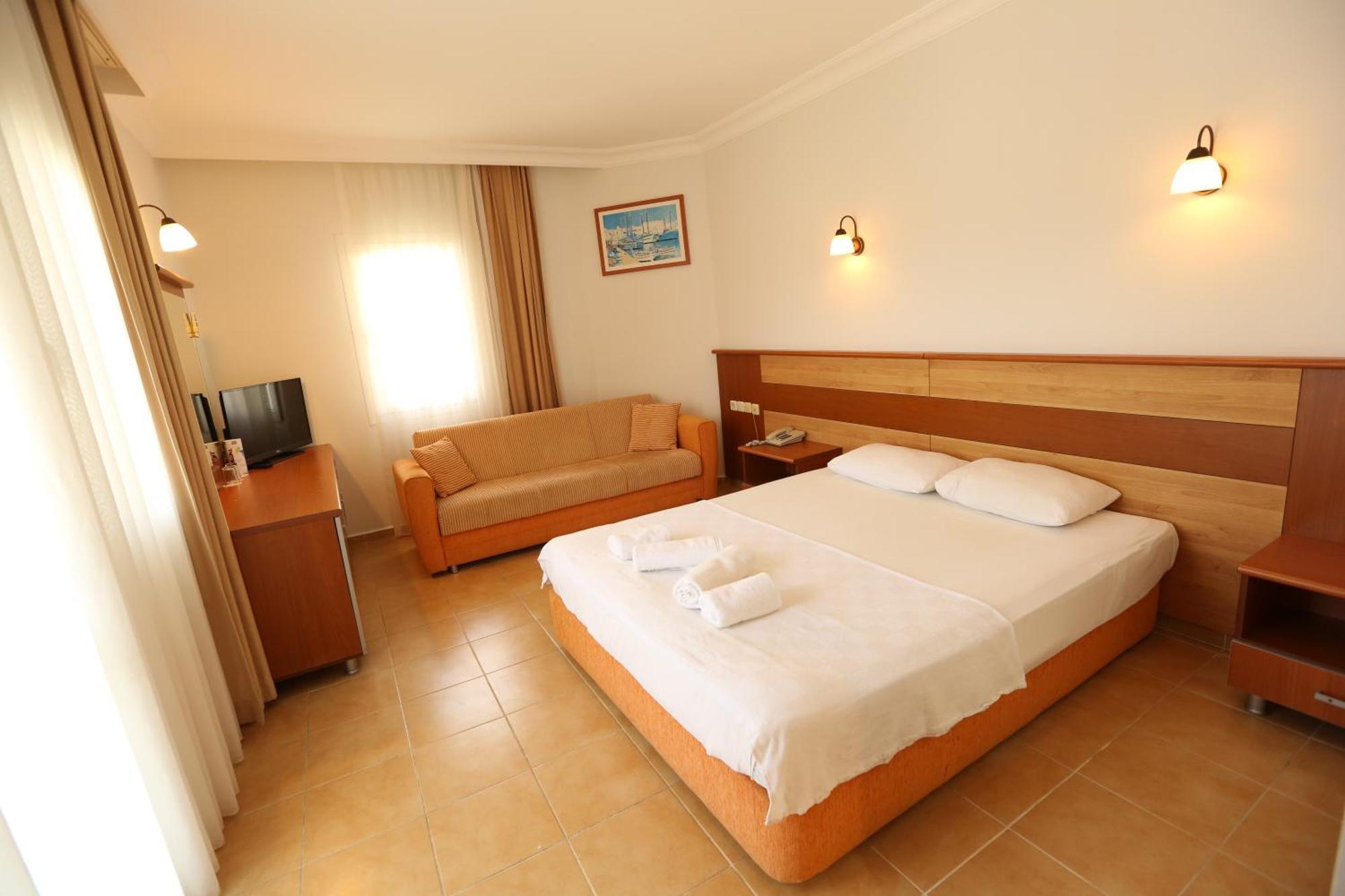 אולודניץ Mavruka Hotel מראה חיצוני תמונה