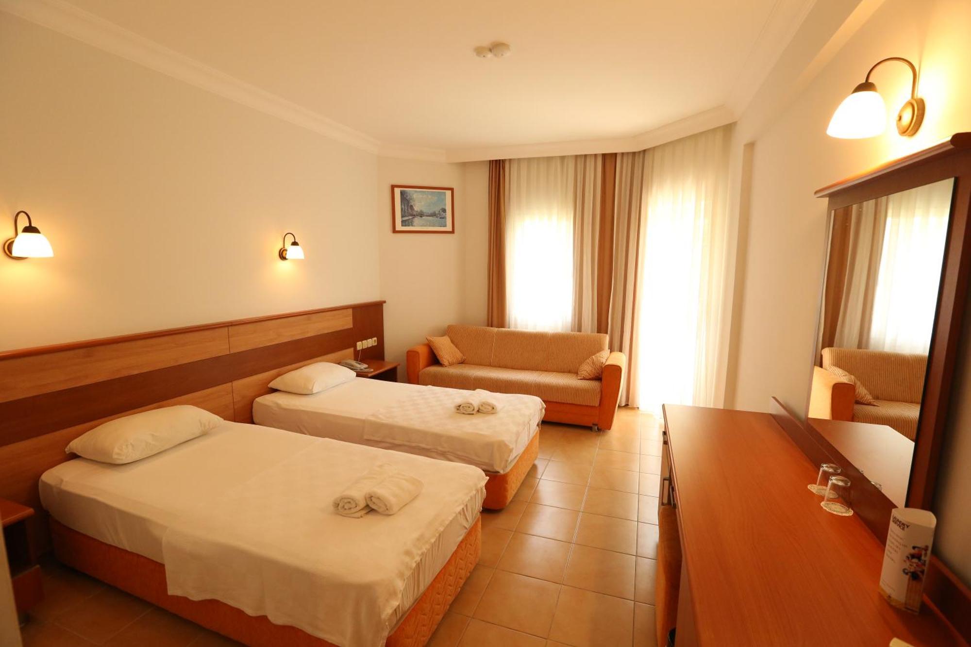 אולודניץ Mavruka Hotel מראה חיצוני תמונה