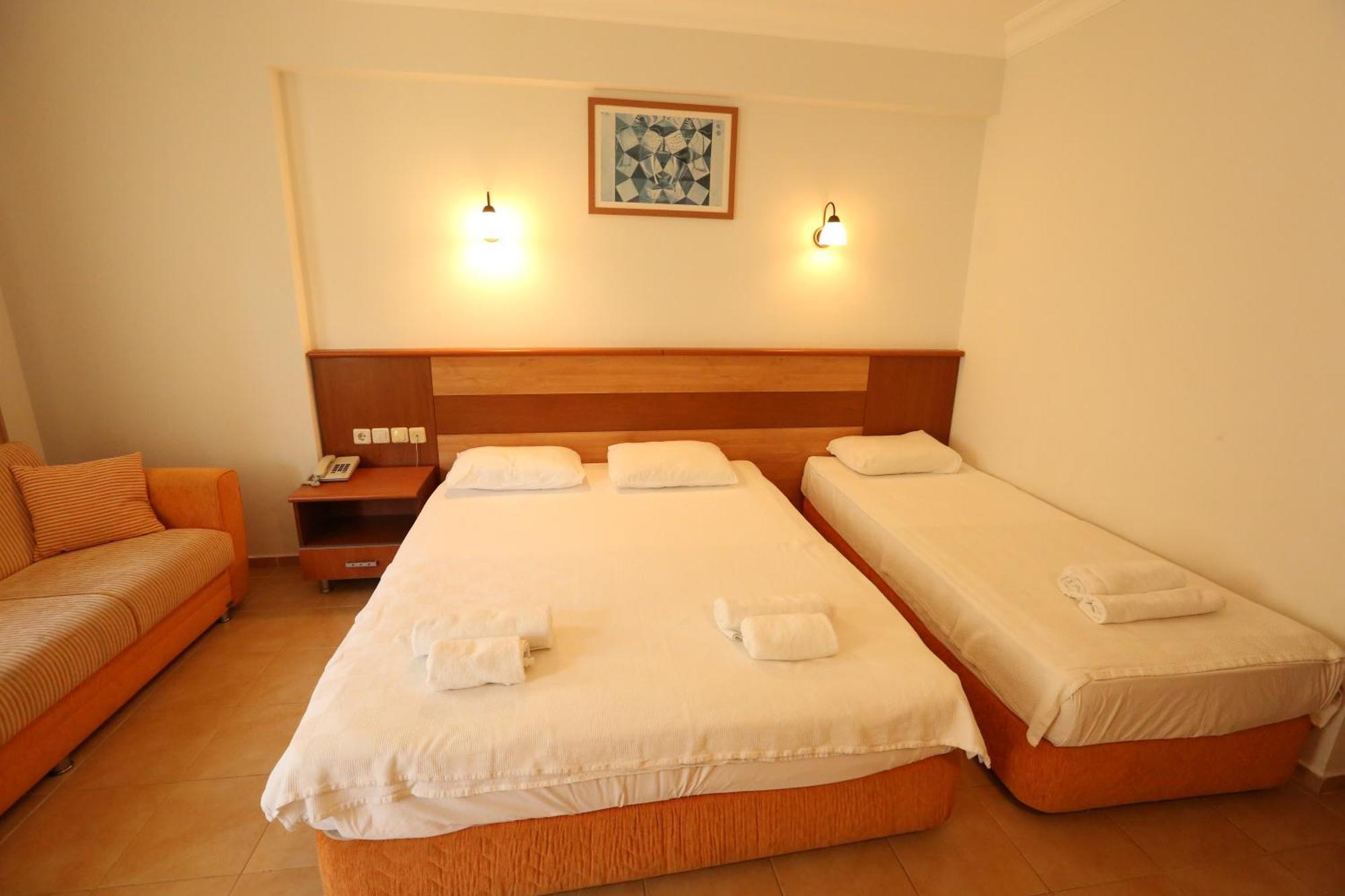 אולודניץ Mavruka Hotel מראה חיצוני תמונה