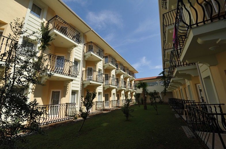 אולודניץ Mavruka Hotel מראה חיצוני תמונה